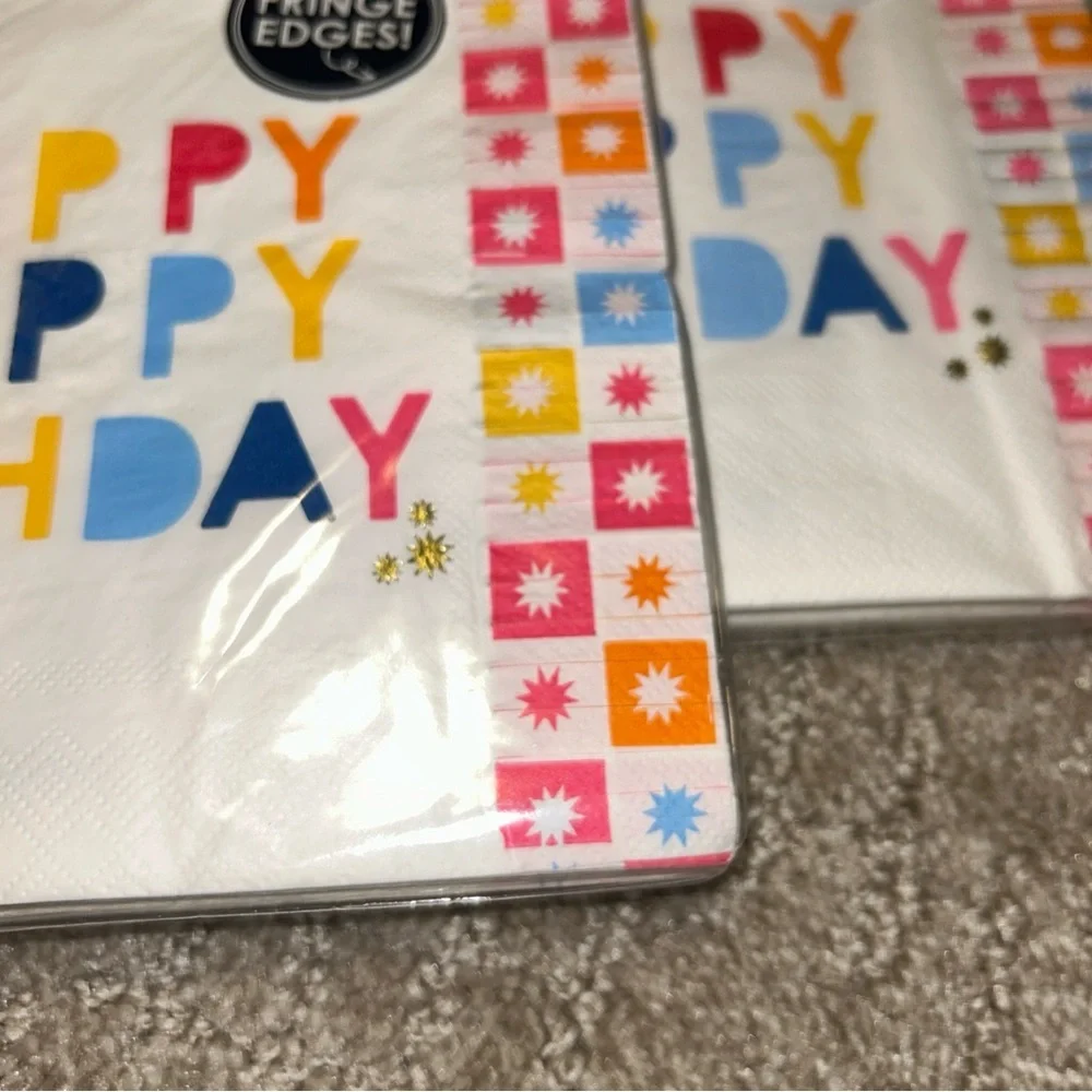 Packed party “Happy  happy birthday